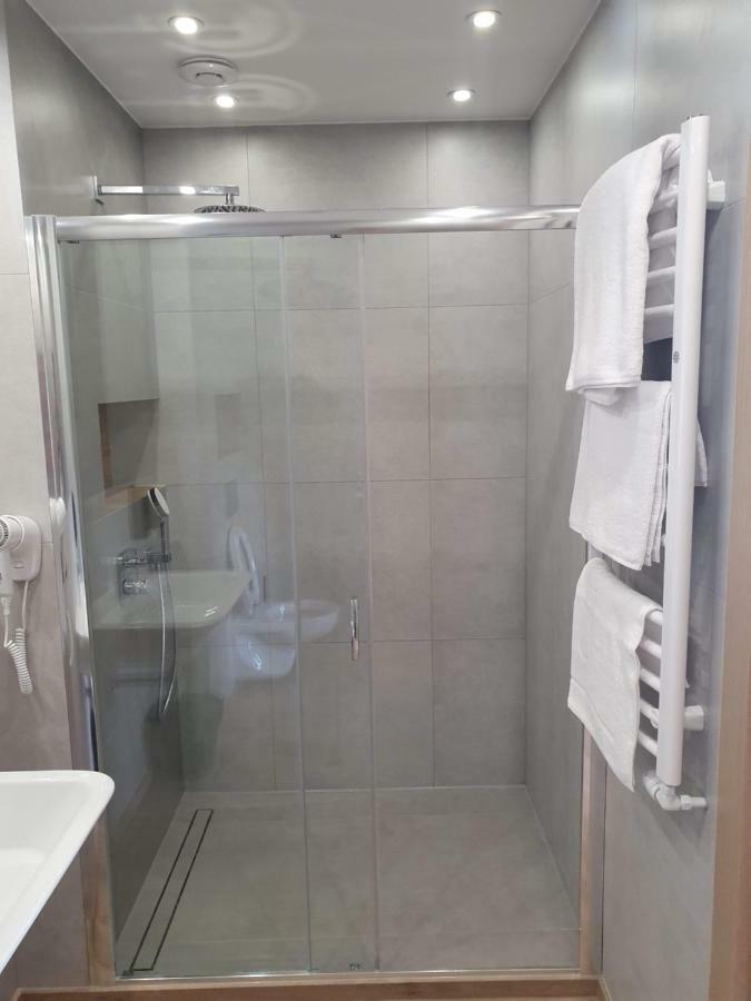 Villa 17 Noclegi Płock Kültér fotó