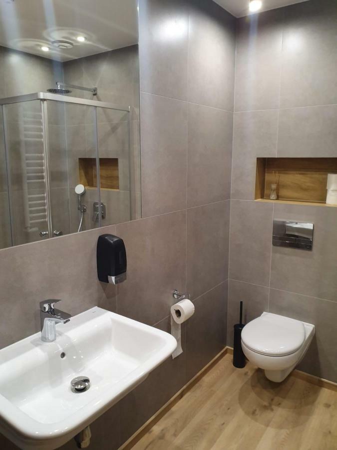 Villa 17 Noclegi Płock Kültér fotó