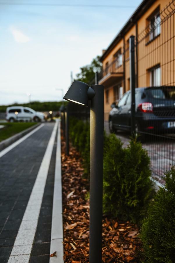 Villa 17 Noclegi Płock Kültér fotó